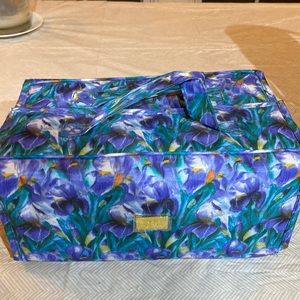 J& M travel makeup toiletry bag